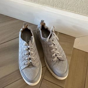 Ron White Gray Novella Sneaker